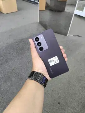 Realme C75 2 juta lbh sedikit baterai 6000 mAh bisa foto dalam air