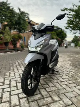 KM 20 KILO ASLI ! BEAT DELUXE ALL NEW 2024 WARNA FAVORIT ! ( PCX,GENIO