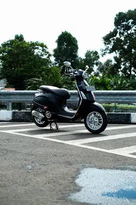 PIAGGIO VESPA MATIC SPRINT S 150 IGET FACELIFT 2020 BISA KREDIT