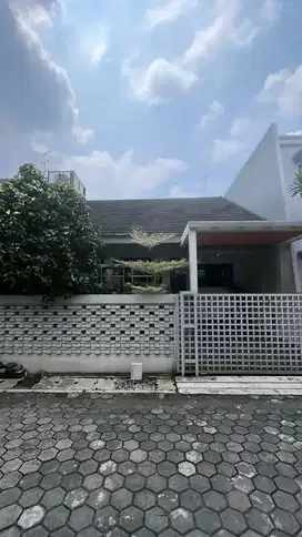 Dijual rumah siap huni di Bening Indah Estate Jatibening Bekasi