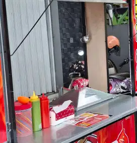 LOWONGAN PENJAGA STAND MAKANAN