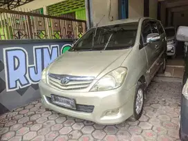 Toyota kijang Innova 2.0 G 2011 plat S nopi mobil bekas sekoto kediri