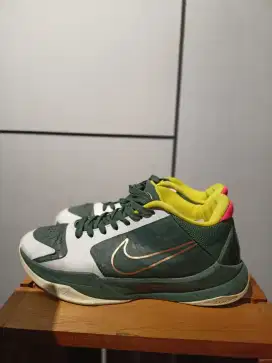 Sepatu Basket Nike Kobe V Eybl