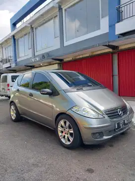 MERCEDES A 150 th 2006