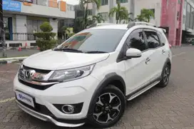 Pajak Panjang - Honda BRV 1.5 E Prestige Bensin-AT 2016 Putih (0PC)