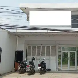 Disewa Ruko Pinggir Jalan Raya Siap Huni di Tarumajaya Bekasi