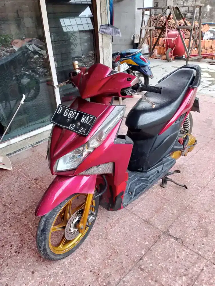 Di jual motor Honda Vario