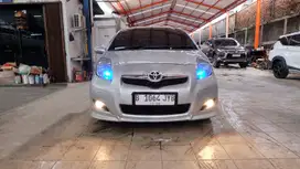 Toyota Yaris S Limited AT 2011 Silver ISTIMEWAH