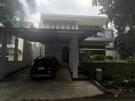 Rumah 2lt  Siap Huni Furnish Di Komp. Resort Dago Pakar, Dago, Bandung