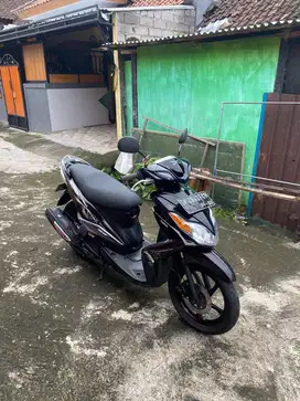 Yamaha Xeon 2011