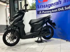 Honda Beat Deluxe iss tahun 2022 warna hitam