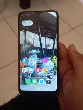 Oppo a7 (simak deskripsi)