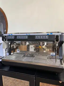 Mesin kopi New Simonelli Appia 2gr V