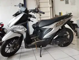 CASH KREDIT HONDA BEAT STREET SILVER 2024