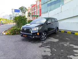 Innova Venturer 2.4 SEPERTI BARU