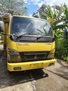 Dijual truk bak center FE 74 ps 125 HDV thn 2011 murah 152jt