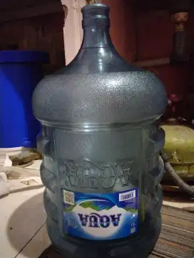 Galon aqua 19 liter galon air minum galon isi ulang