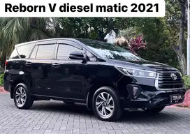 Innova Reborn V diesel matic 2021