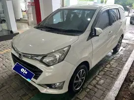 Daihatsu Sigra 1.2 R Bensin-AT 2016 Putih SOH