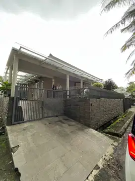 Rumah Bagus 1 Lantai di Jakarta Selatan, Luas 900m2