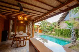 Own This Stunning Wooden Lodge Freehold 3-Bed Villa BSVF201