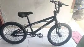 Sepeda Merk Senator tipe BMX