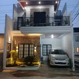 RUMAH MEWAH 2 LANTAI 900 JUTAAN NEMPEL JAKARTA SURAT SHM