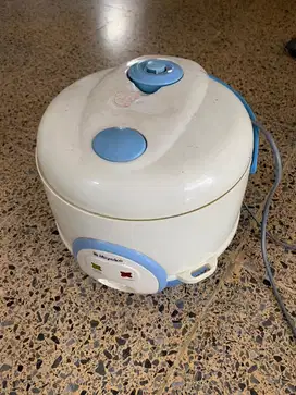 Rice cooker miyako mini