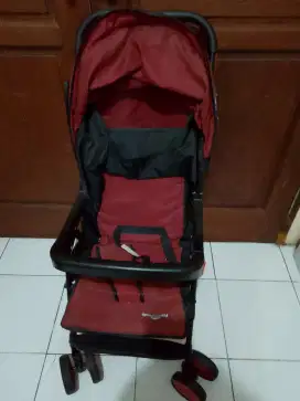 Stroller Bayi 90% Bagus, Pemakaian hanya kurang lebih 2 bulan