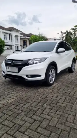 Honda HR-V 2018 Putih HRV Automatic A/T Matic Mobil Putih Tahun 2018