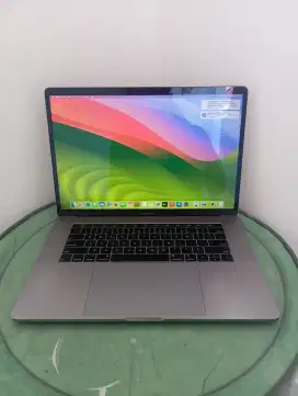 MACBOOK PRO 15 INCH 2019 I5 16/256