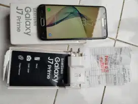 Dijual samsung Galaxy J7 prime