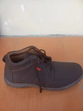 Jual Sepatu Kulit