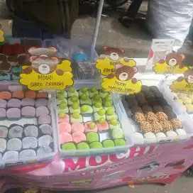 Dibutuhkan Karyawati Jaga Stand Mochi