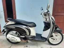 Honda scoopy carbu 2013 siap pakek