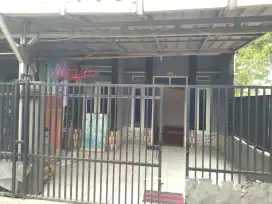 Rumah Sepatan Timur lebak wangi cadas