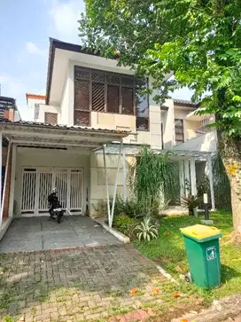 rumah bagus fuly furnished siap huni di sentul city