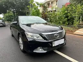 (TDP 2 JT) Toyota Camry V 2012 Automatic Mobil Mewah Full Ors