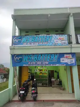 Aki mobil dan Motor