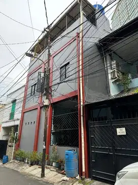 DIJUAL 2 KOS KOSAN STRATEGIS DI KUNINGAN SETIABUDI JAKARTA SELATAN