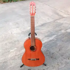 Gitar Nilon Yamaha C315 Tanam besi