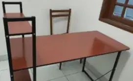 Meja kursi kantor edisi pindahan.