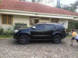 DIJUAL CEPAT MOBIL TOYOTA FORTUNER 2.7 G LUX AT