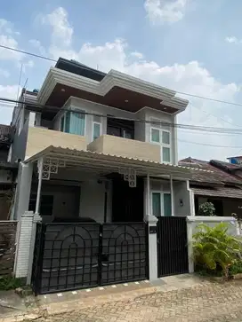 Dijual Rumah Mewah Baru Renov Kebon Jeruk Villa Kelapa 2 Jakarta barat
