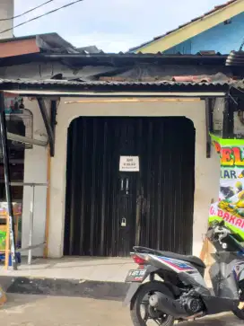 Disewakan Kios 1 lantai Depan jalan raya SMA 63