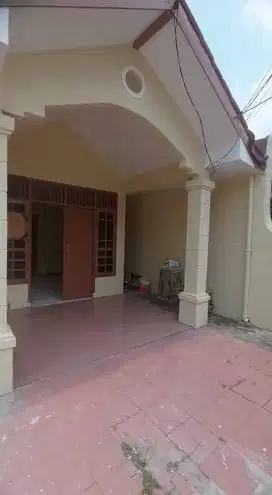 (JKT462) Dijual Rumah di Medang Indah, Pagedangan, Kabupaten Tangerang