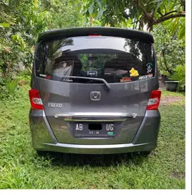 DIJUAL MOBIL HONDA FREED  AB_SLEMAN