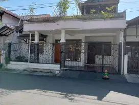 DIJUAL RUMAH STRATEGIS DI ARCAMANIK