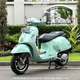 Vespa GTS 150 IGET LED TH 2021 WARNA GREEN RELAX