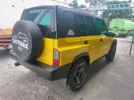 Vitara 4x4  siap pakai